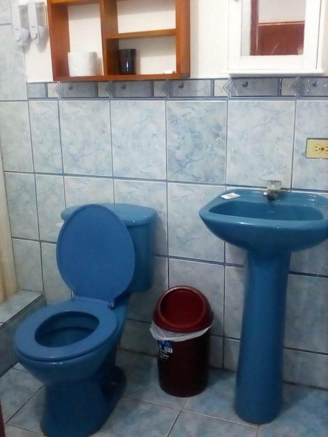 פורטו וילאמיל Hospedaje Sarita מראה חיצוני תמונה